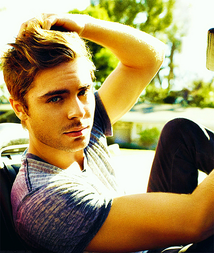 ZaccyGarcia's profile picture. I'm Zac. I own a restaurant in my home town. It's not too big nor is it too little. I'm also a wolf. Single. /Roleplay account/