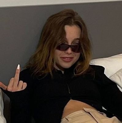 Clown_things's profile picture. siganme @handeleclerc