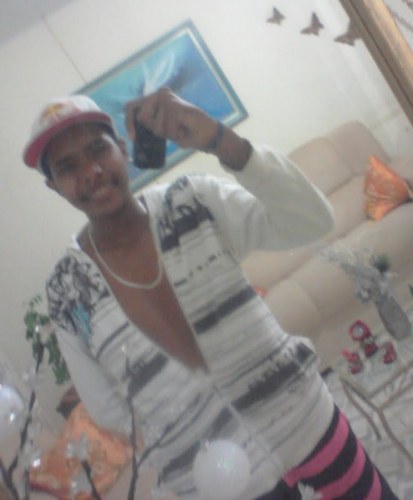 ,jogador de futebol, fã da banda @abronkkaoficial , Flamenguista ,e feliz (h ;*