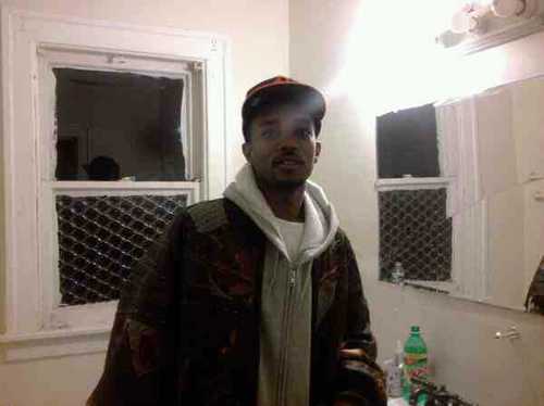 LinwoodCapone's profile picture. 