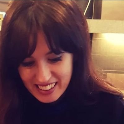 Je ne suis plus très active ici. Vous pouvez me suivre sur Instagram : lucieazm