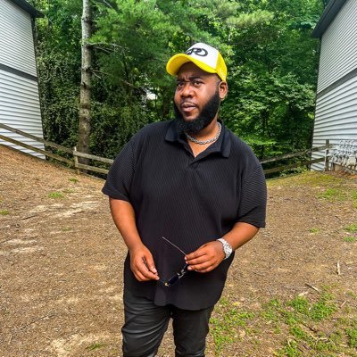 Photographer. Visionary. Creative Director. Content Creator. Influencer. CreditGuy📧:JacobyVisuals@gmail.com🎥 @safeplaysonly