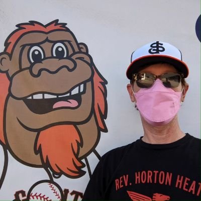 Haint60096930's profile picture. trying to not just hate read