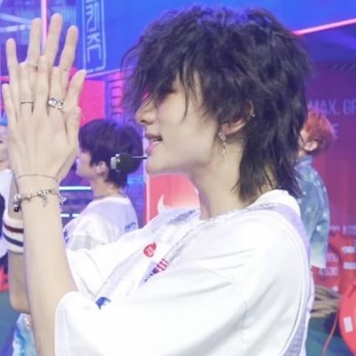 6_loor's profile picture. -Take care of ur Favs
 before they leave