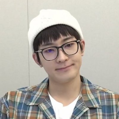 Jeon Wonwoo #원우 /ᐠ ̥ ̮ ̥ ᐟ\ฅ
SEVENTEEN #세븐틴
@cheolttalgi_'s twin