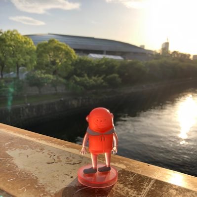 米津玄師さんの音楽が大好きです✨空想の大阪4/27でLIVEに初めて参船して以来、LIVEやフェスに行くのがマイブームです。米津玄師さん好きと繋がりたくてアカウント作りました。無言フォロー失礼します🙇♀️仲良くして下さい😊よろしくお願いします❣️