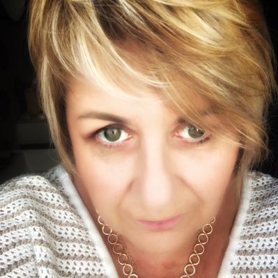 ValeJules's profile picture. Compte perso