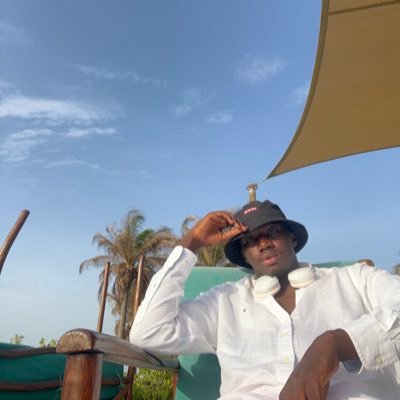 AmathwithabigA's profile picture. Those who fly solo have the strongest wings🦅. follow me on :Snapchat Amath _ba on periscope : Amath_ba