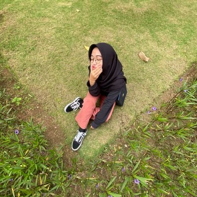 dzikrinaaaaaa's profile picture. 