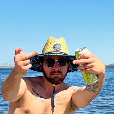•Degenerate Sports Gambler•Red Sox • •#KeepPounding•FCB🇪🇸•Celtics🍀• •MMA Fan•Go Fuck Yourself•
