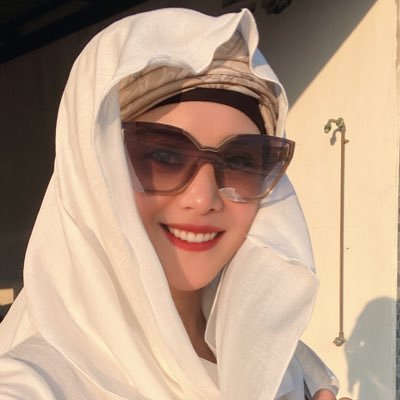 GrassVn's profile picture. Fatimah Khan designer