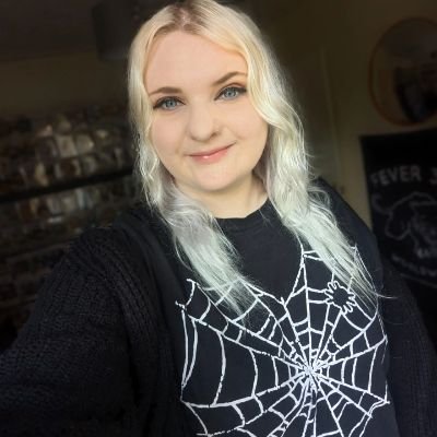 beccaaaharding's profile picture. 
