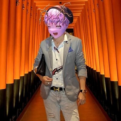Raven__Wong's profile picture. Co-Founder of ASIAN NETWORK THEORY aka SocialAnt.