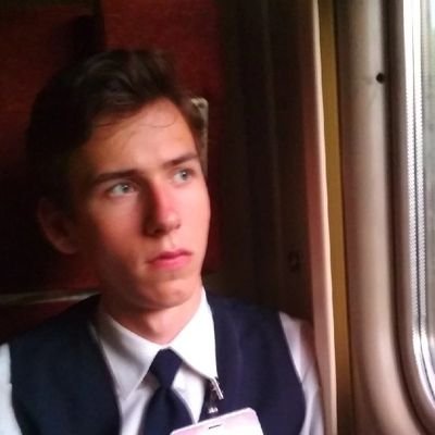 Бывший проводник пассажирского вагона из Нижнего Новгорода.
Твитты на железнодорожную тематику и не только!