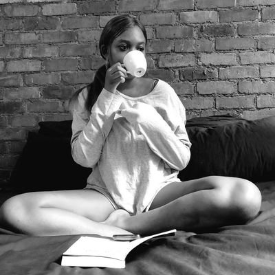 thobekabackup's profile picture. a Kaleidoscope full of colours.| my niece's favourite aunty❤️.