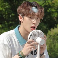 레전드😑 (@smnglegend) 's Twitter Profile Photo