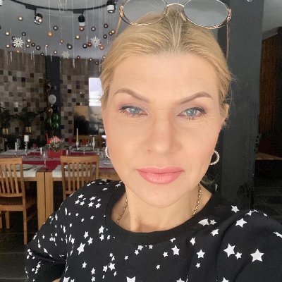 NovikovaMi28111's profile picture. Привет) Я Милана, люблю рисовать, занимаюсь спортом) Буду рада новым знакомствам)