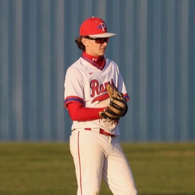 4.2 GPA,1x All state, 3x 5a east All confrence, 26 ACT @pthomp1212@gmail.com (870)-476-0778 5’9, 180