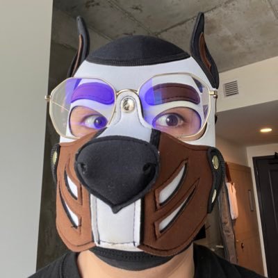 🔞 To Love and To Be Loved | 23 | safeTALK | Urban Planning | Toronto 🇨🇦| 🤎🤍🖤 Insta/Recon 👉🏻@PupWoodie 🐾 ✈️