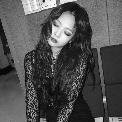 JENNIE1488924's profile picture. 