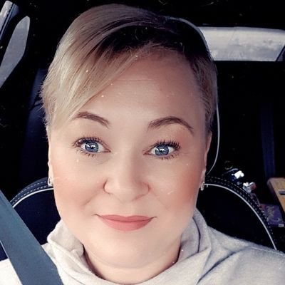 nickieyoung31's profile picture. Mum to one, wife to one and work for the one and only NHS!!