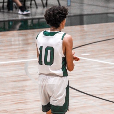 Aiea High School | 3.4 GPA |CO 2024|SG,SF |5’11 150 lbs| 16.3 PPG|48.2% FG|44% 3FG|🇷🇸/🇺🇸| ☦️|+1 (808)-398-2727|