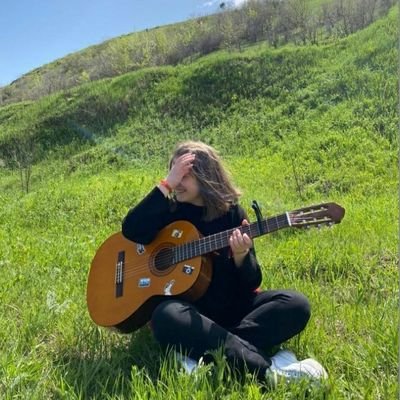 sudetwettiniz's profile picture. Sude
🐞