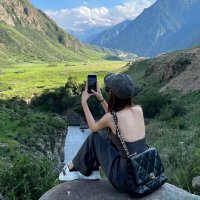 Adela yang (@liyn96094881) 's Twitter Profile