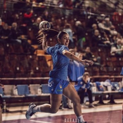 Campeonas olímpicas YOG 2018🥇🏆 Jugadora profesional de balonmano 🤾‍♀️ 🇦🇷🇪🇸 https://t.co/ry7rebdKkc