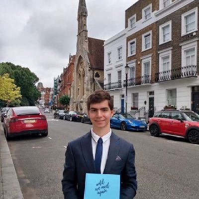 🇧🇬🇪🇺🇬🇧

University student at...

Past Member of UK Youth Parliament for Medway.