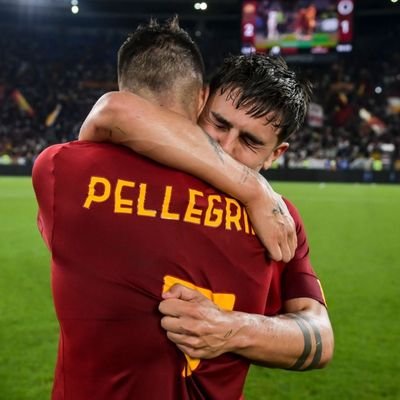 UECL 21/22 🥇🇪🇺
UEL 22/23 🥈🇪🇺

GRAZIE JOSÉ, GRAZIE ROMA 💛❤️

DAJE DDR 💛❤️

Il lato oscuro: @dark_samuele