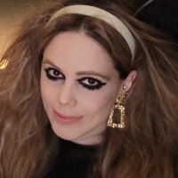 Andrea Bianchi (@writingandrea) 's Twitter Profile