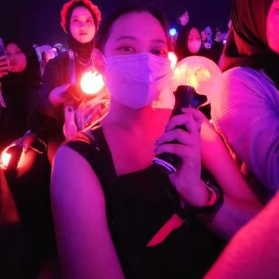 titisaranghae's profile picture. “it’s funny how the music put times in perspective, add a soundtrack to your life and perfect it” - nujabes’s Luv (sic.), Part 3