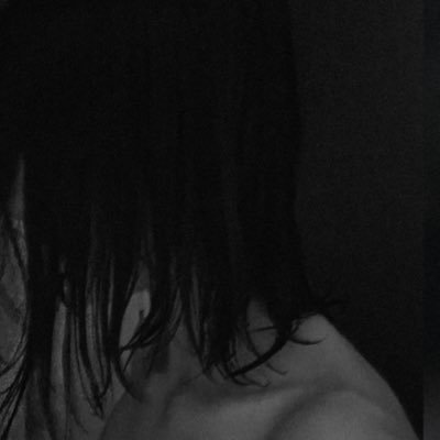 moonmossdweller's profile picture. just tunes