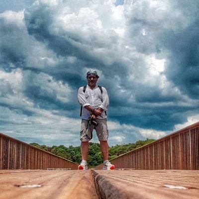 Amante de la cocina, fotografo apasionado; Uribista y fiel Juniorista. Cafesero excelso
instagram: https://t.co/zvESexRSPf