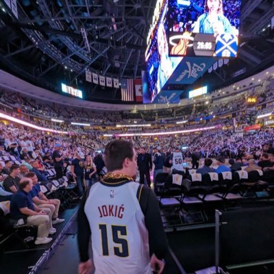 Cohost of Beyond Sports• IUPUI Sports Journalism grad ‘21• Contributor to ChiCitySports, CBR, and GambleUSA•