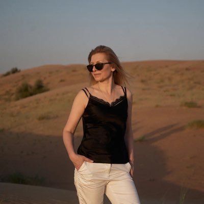 VictoriaCripta's profile picture. Without borders