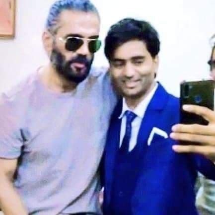 I proud that I am a fan of @sunielvshetty sir. 
He is my idol, my love even everything for me 
love you idol @SunielVShetty sir