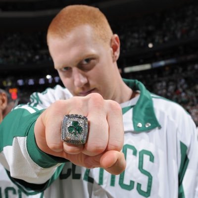 stat muse for the 🐐@scalabrine, stat page, -dm for stats on mr scalabrine and to learn about the goat (not affiliated with @statmuse or @scalabrine)