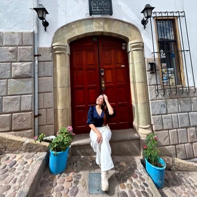 adriidelaguila's profile picture. las cosas pasan por algo