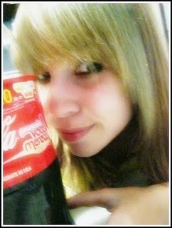 Fan de rock, mtv, rebelde, dolly, ovo maltine, carta e  blink182... descubra...