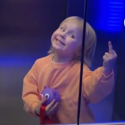 NaratWongwaipa1's profile picture. 