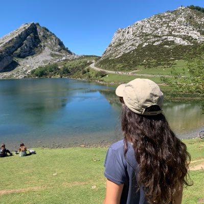 merrml's profile picture. 🫠