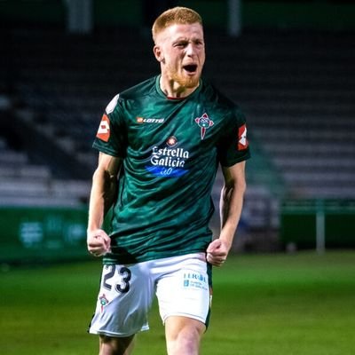 Antonbf_10's profile picture. Racing de Ferrol 💚🤍
Real Madrid 💜🤍