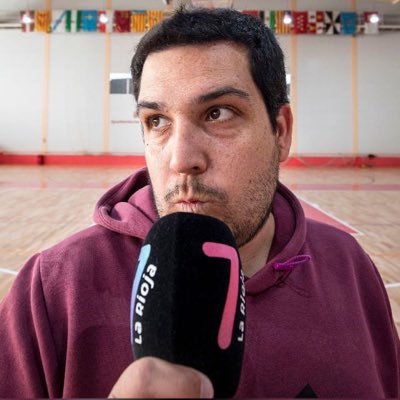 Roberto Adrián Profile