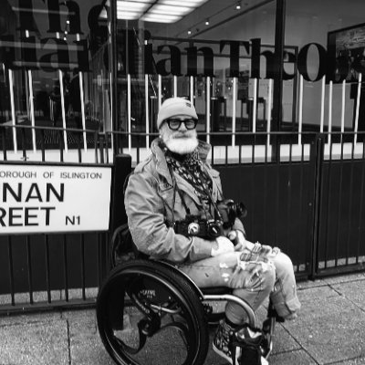 🇮🇪 (Rathfarnham) #Atheist  #Amputee
#Resistor #Demvalues 🌈 
🇮🇪+🏴󠁧󠁢󠁳󠁣󠁴󠁿+🏴󠁧󠁢󠁷󠁬󠁳󠁿
Leica Film Photographer 🎞M2 iiiF 

Recovering photojournalist