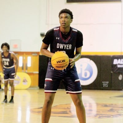 C/O 2024 || 6’4 guard || William T Dwyer Highschool||