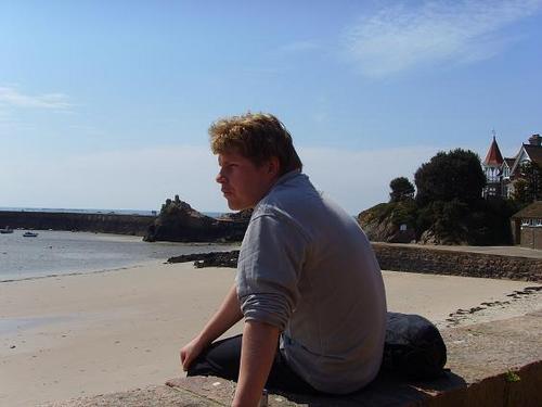 @UniKent graduate twice over, #cpfc supporter, part-time world traveller. All views my own, obviously