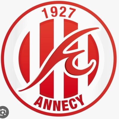 CSGO player since 2006. 
Supporter du FCA ! #Annecy en L2. 🔴⚪️
Fan invétéré de KRL stream sur twitch!