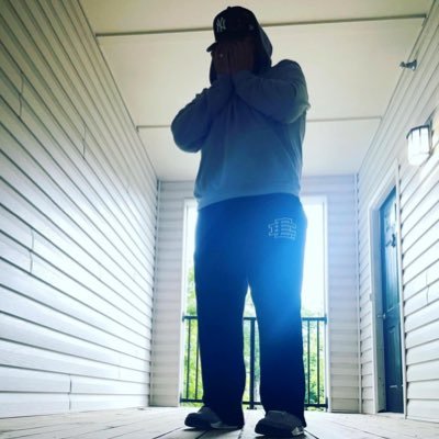 itsbiggabee's profile picture. “Taking lose after lose don’t make you a loser. You a champion my nigga don’t let ‘em confuse ya. You the one and only” (c) Snoopy 💜🤝🏾🌎🎯 #lettertomyself